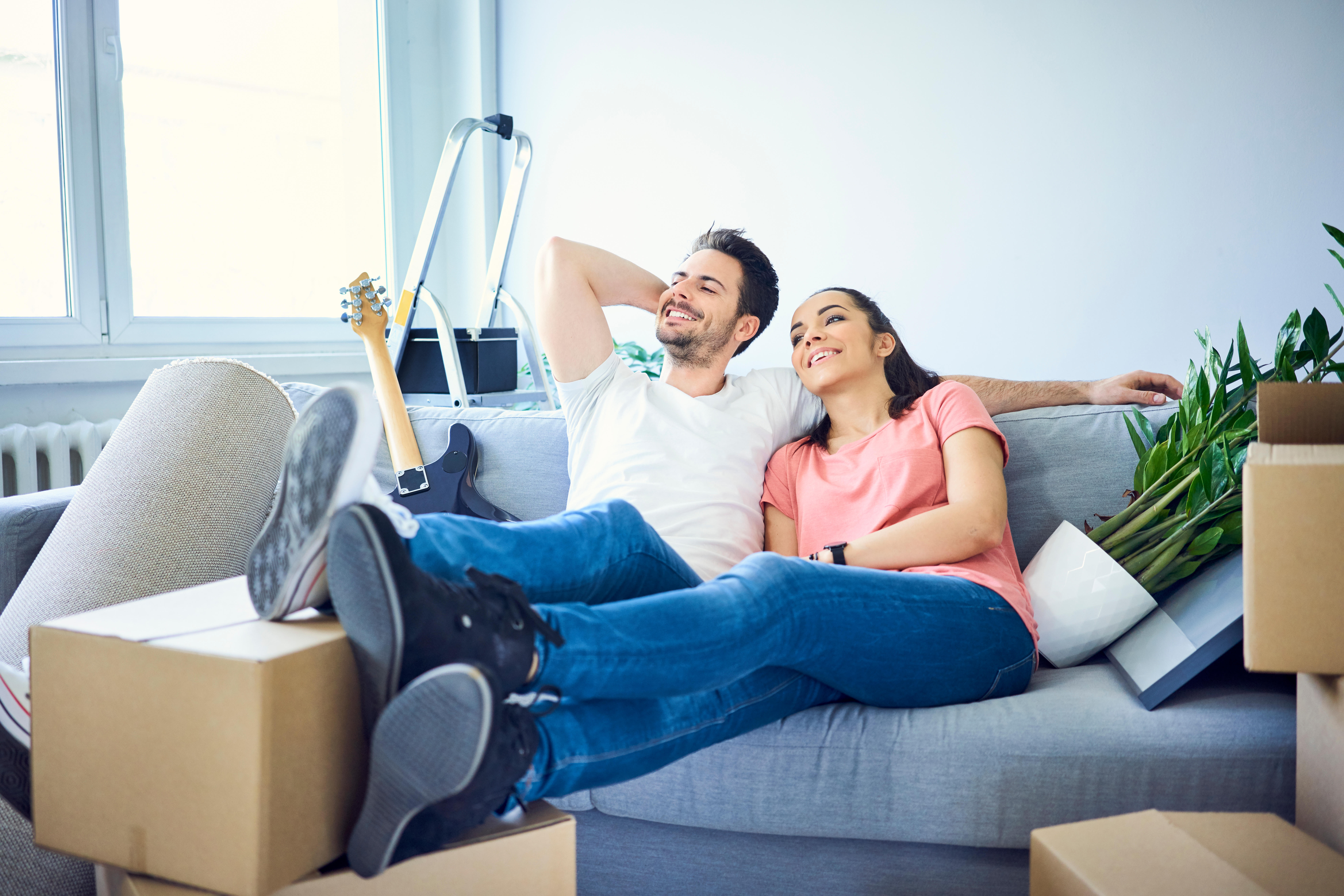 Your Reliable International Moving Company - Ship Your Personal Items Today! 1 International Moving Company Feature